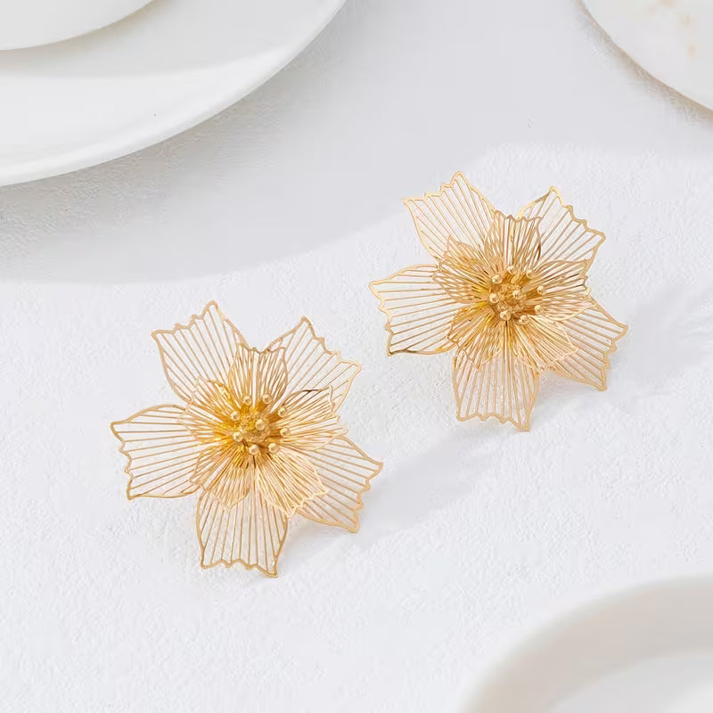 Arete Flower Astro