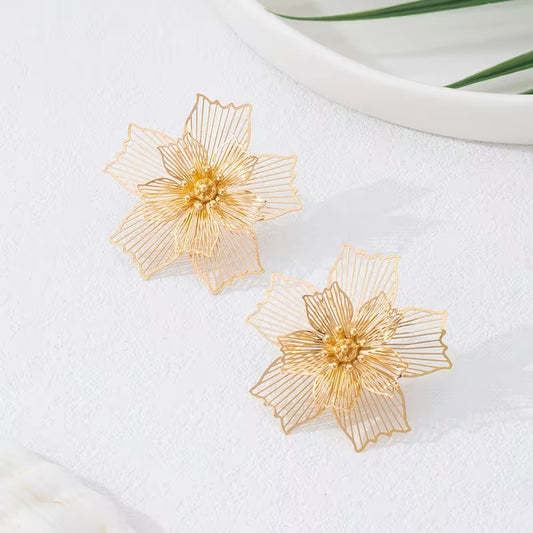 Arete Flower Astro